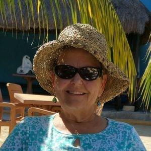 Meet your Posher, Gayle